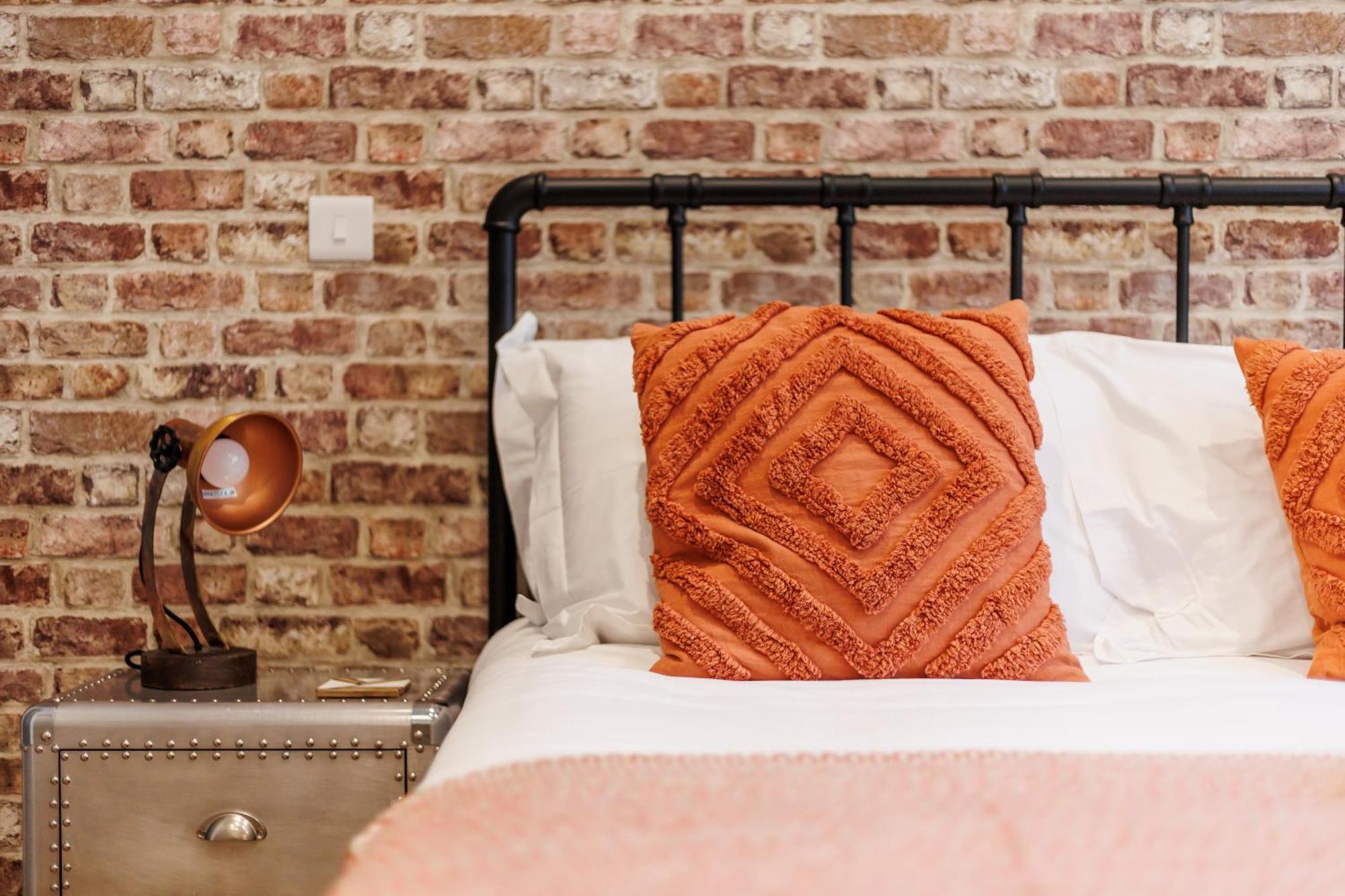 Appartamento Sea Breeze - Pebbles Bournemouth Esterno foto