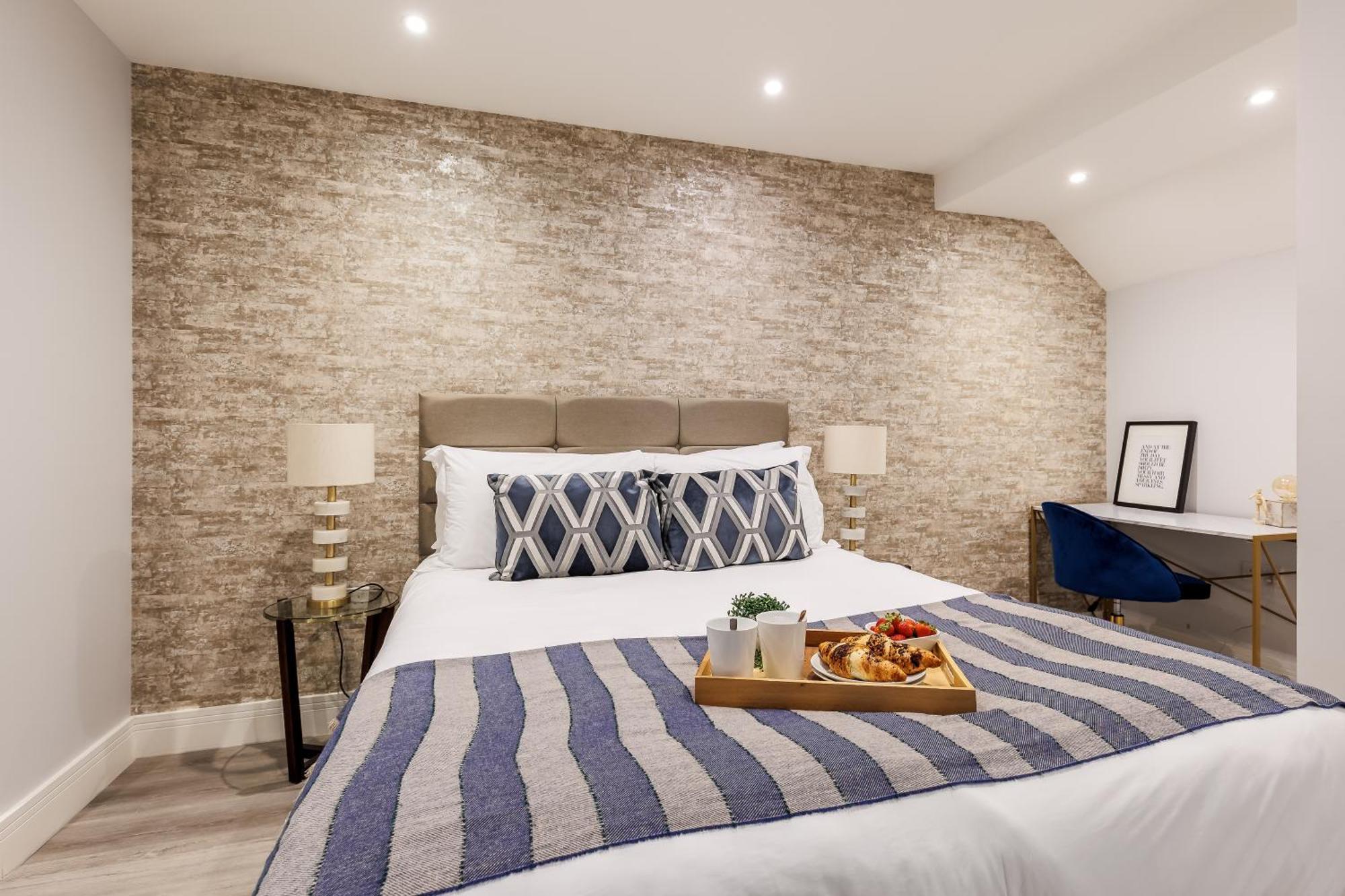 Appartamento Sea Breeze - Pebbles Bournemouth Esterno foto